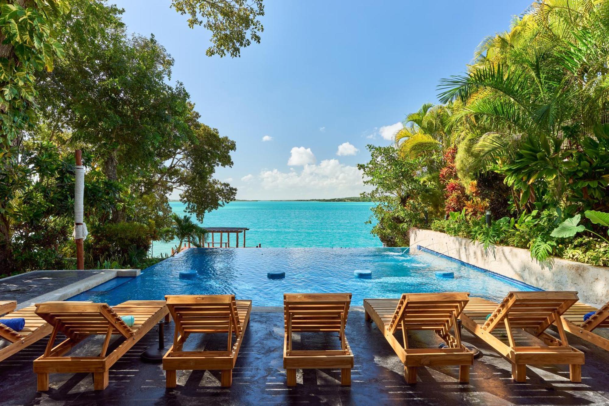 Cristalino Lagoon Front Hotel, Restaurant & Spa Бакалар Экстерьер фото